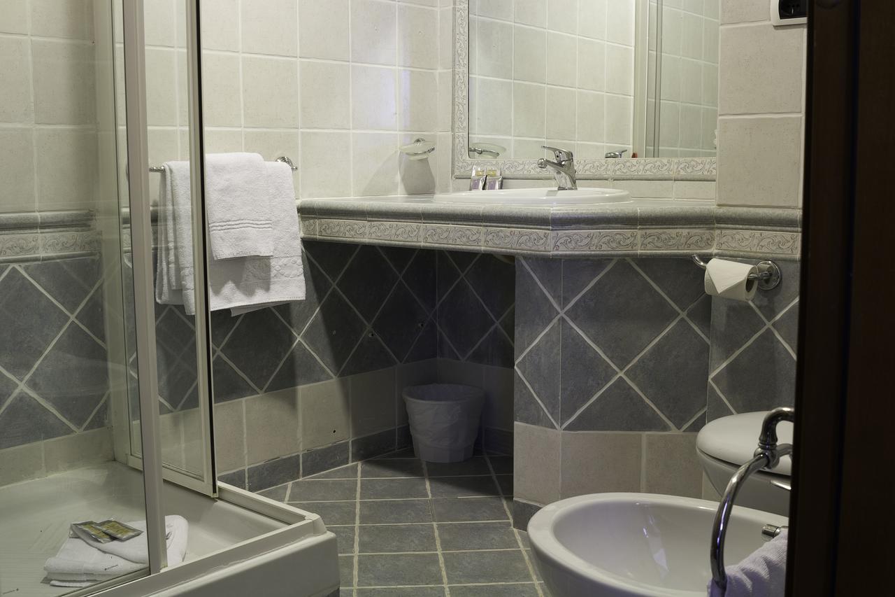 Vatican Garden Inn Guest House Рим Экстерьер фото