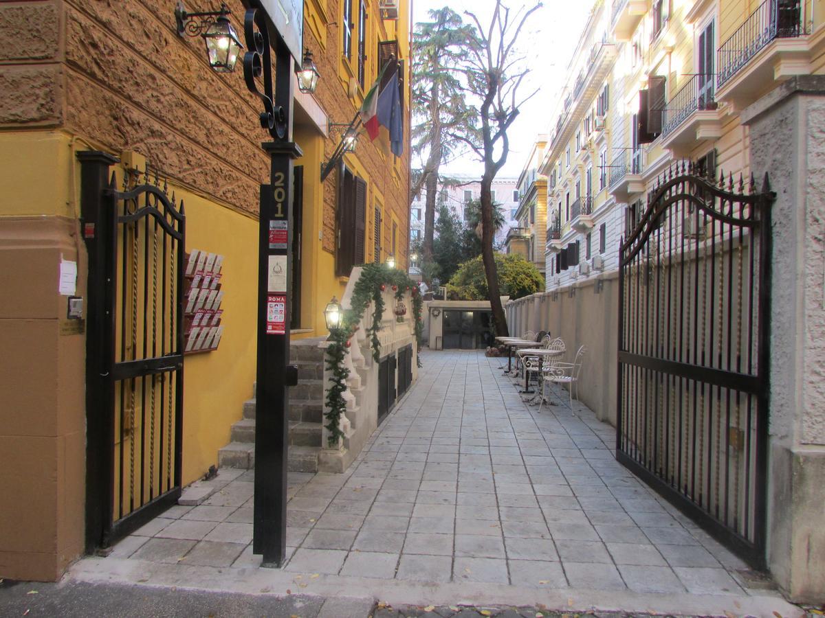 Vatican Garden Inn Guest House Рим Экстерьер фото