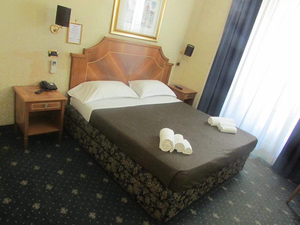 Vatican Garden Inn Guest House Рим Экстерьер фото