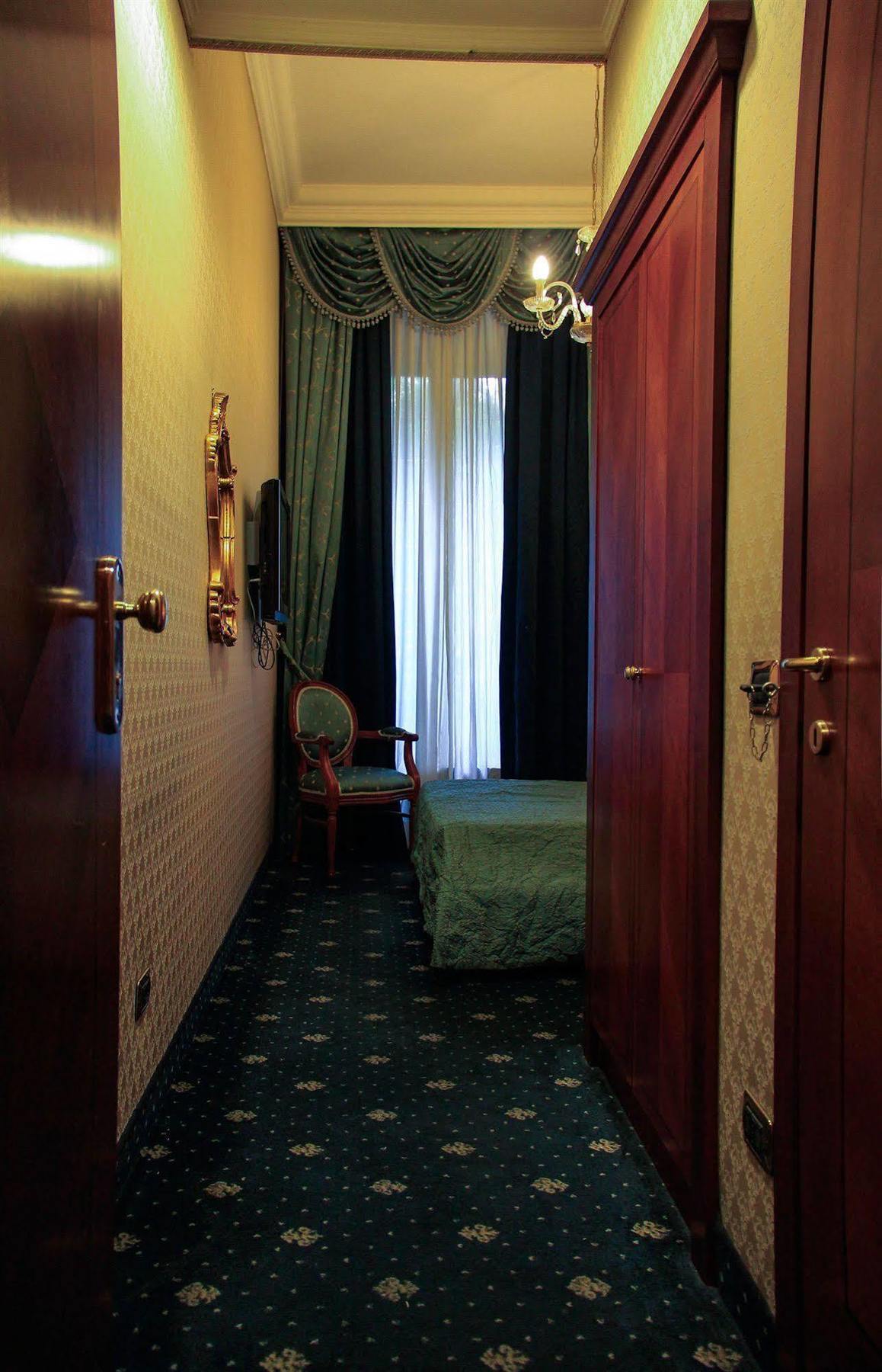 Vatican Garden Inn Guest House Рим Экстерьер фото