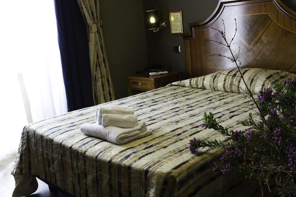 Vatican Garden Inn Guest House Рим Экстерьер фото