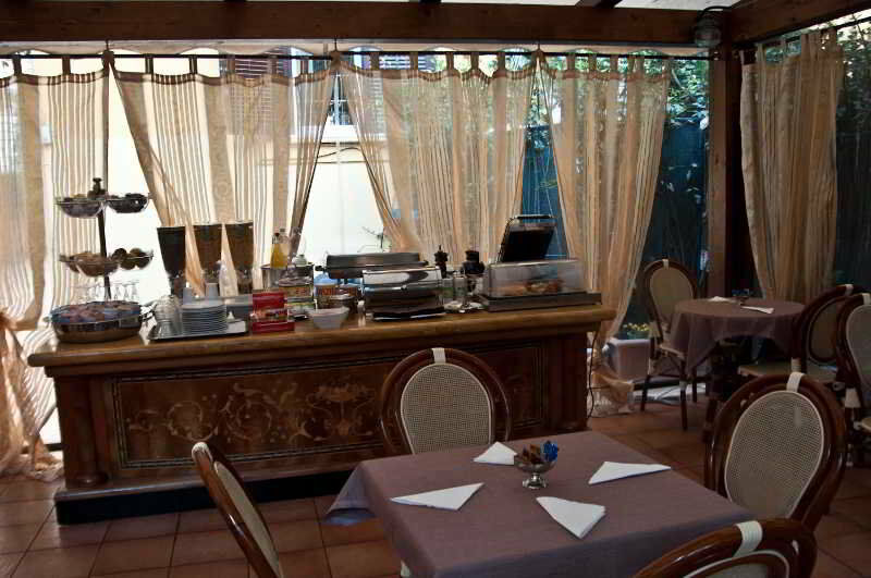 Vatican Garden Inn Guest House Рим Экстерьер фото
